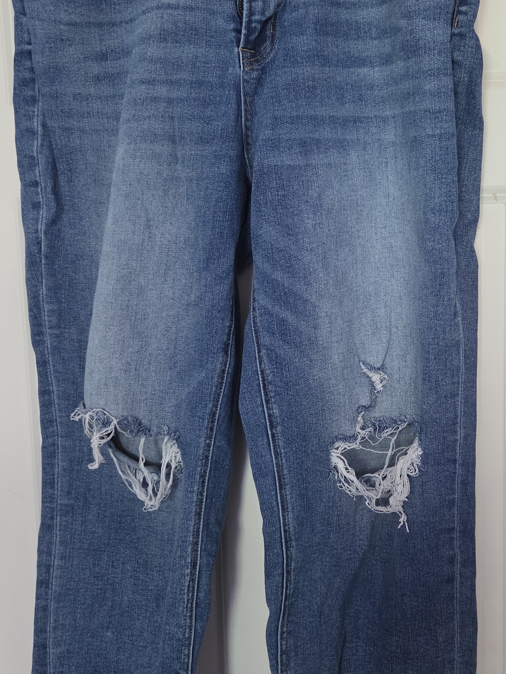 Mica Women's Blue Distressed Boyfriend Jeans - Casual Ripped Style